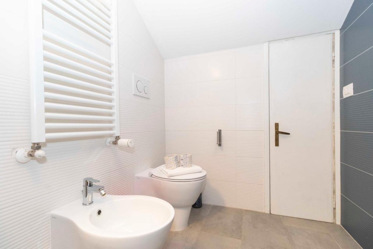 Bellardo Hillview Apartment Torino Eksteriør bilde